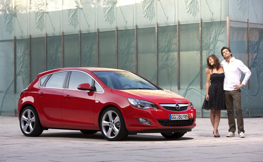  Opel Astra 5-Door 2009 года  (фото 66 из 170)